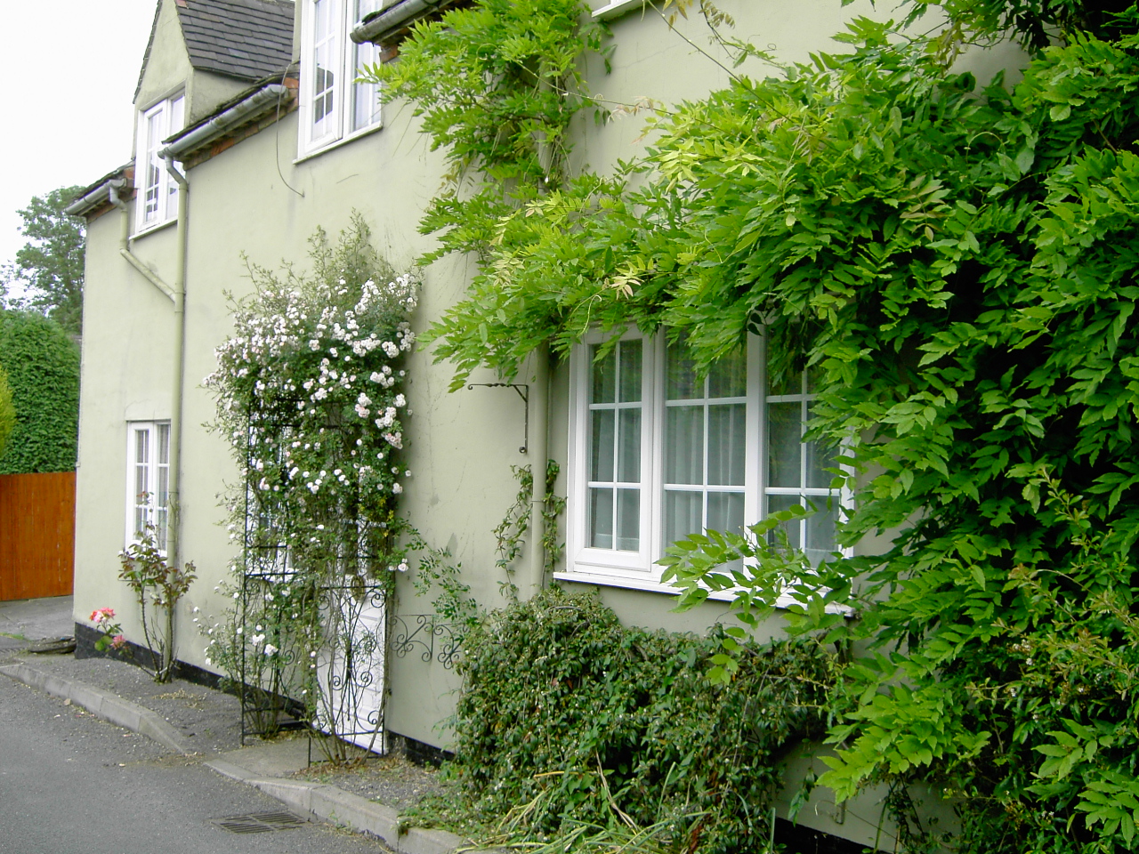 Froggarts Cottage 2006