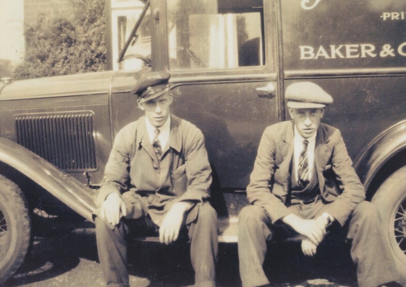 Richards' Bakery van